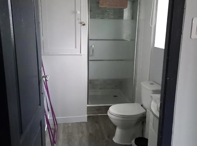 Maison Au Pied Du Mont Saint Michel Hébergement de vacances *